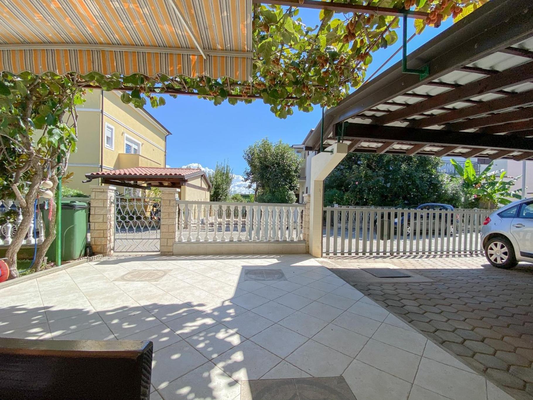דירות Novigrad Istria Beco Three מראה חיצוני תמונה